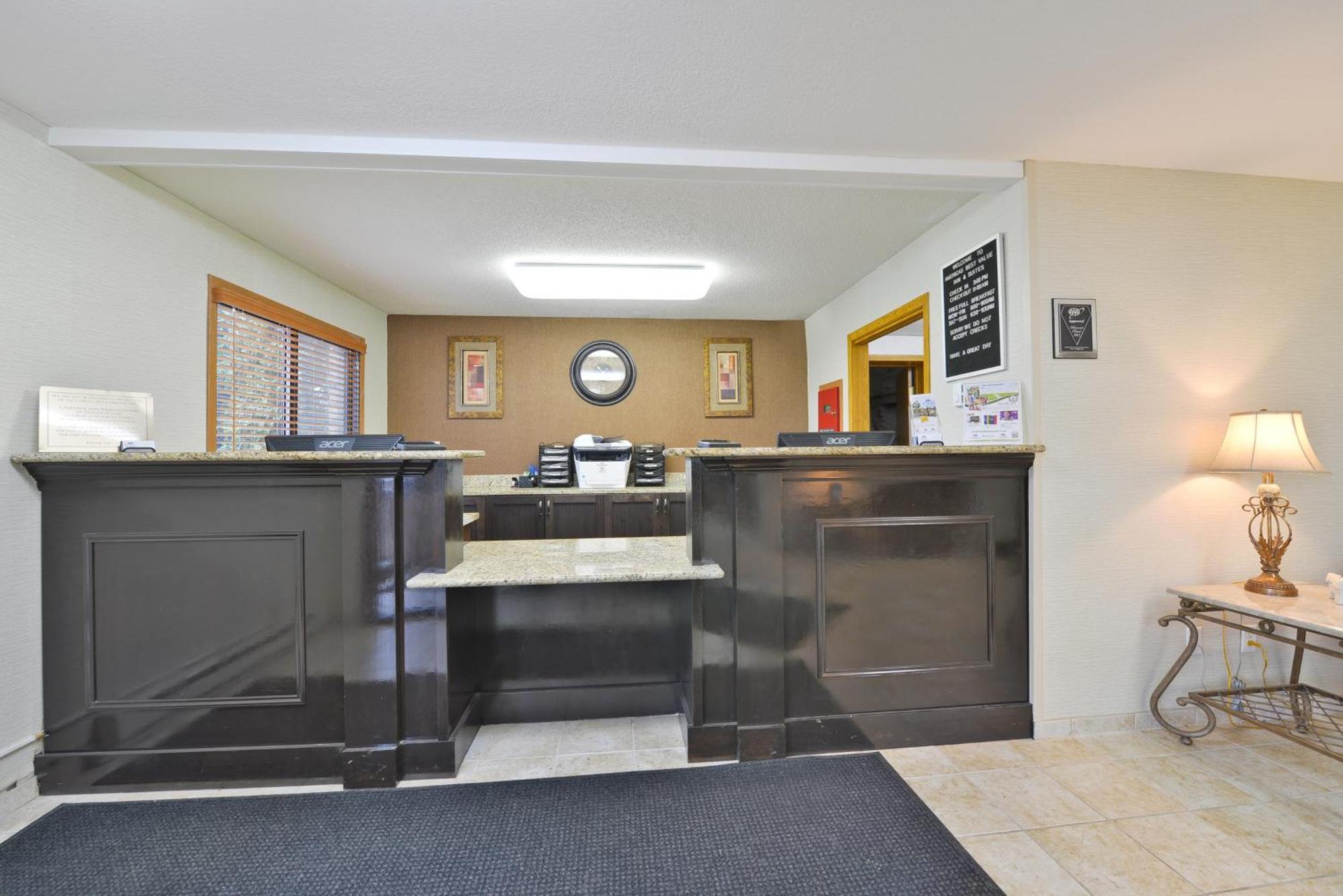 Americas Best Value Inn And Suites Μπίσμπαρκ Εξωτερικό φωτογραφία