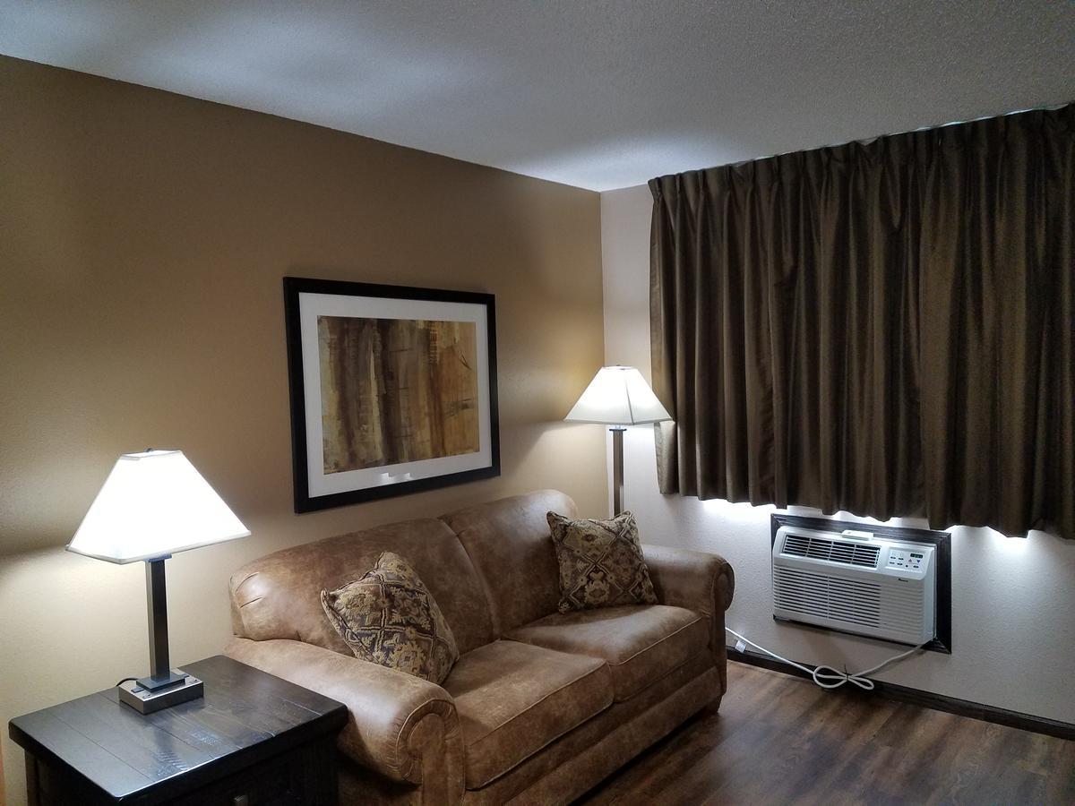 Americas Best Value Inn And Suites Μπίσμπαρκ Εξωτερικό φωτογραφία