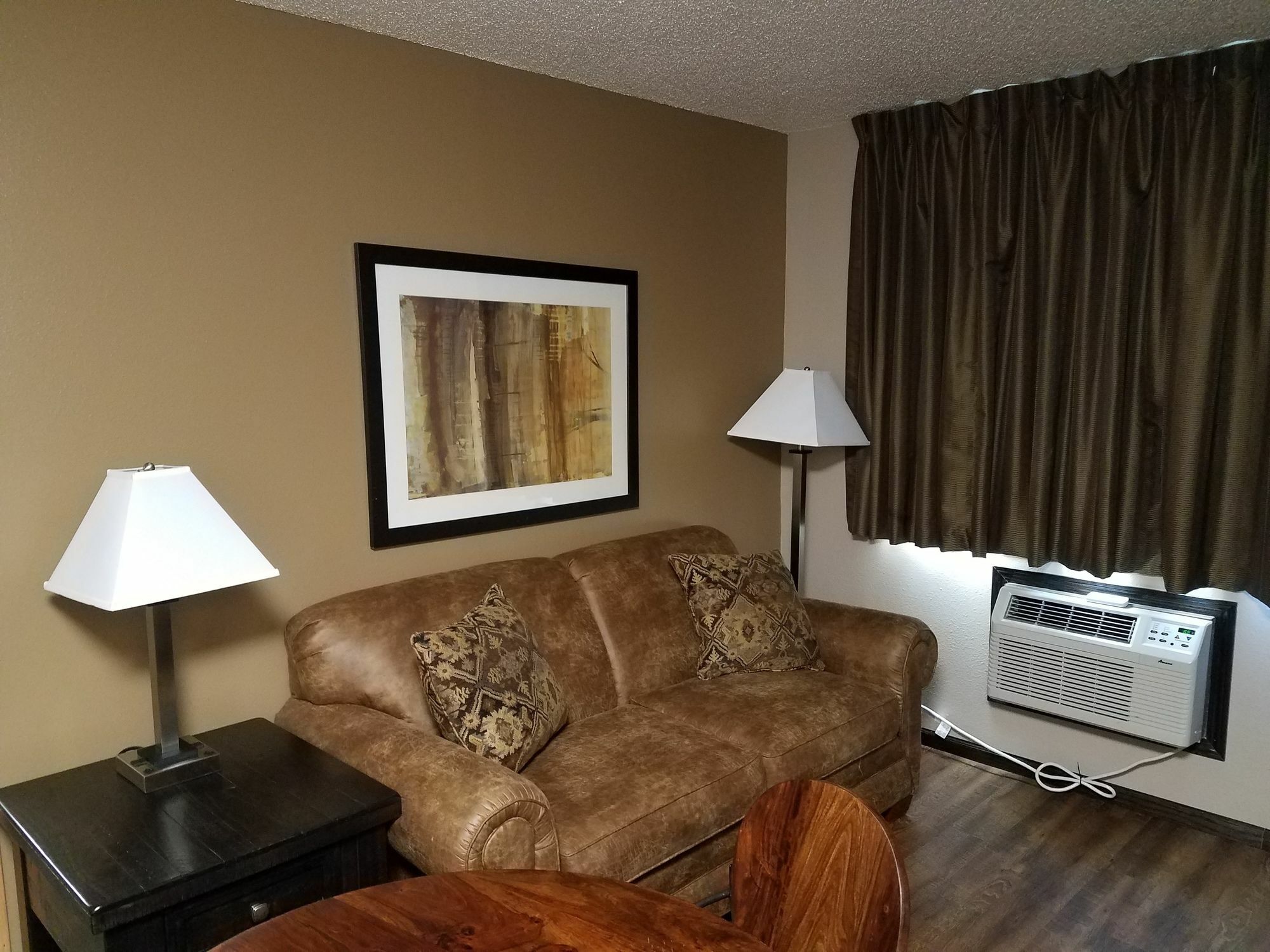 Americas Best Value Inn And Suites Μπίσμπαρκ Εξωτερικό φωτογραφία